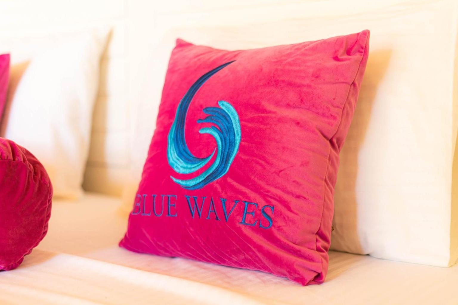 Blue Waves Kite Surfing Beach Resort Kalpitiya Bagian luar foto